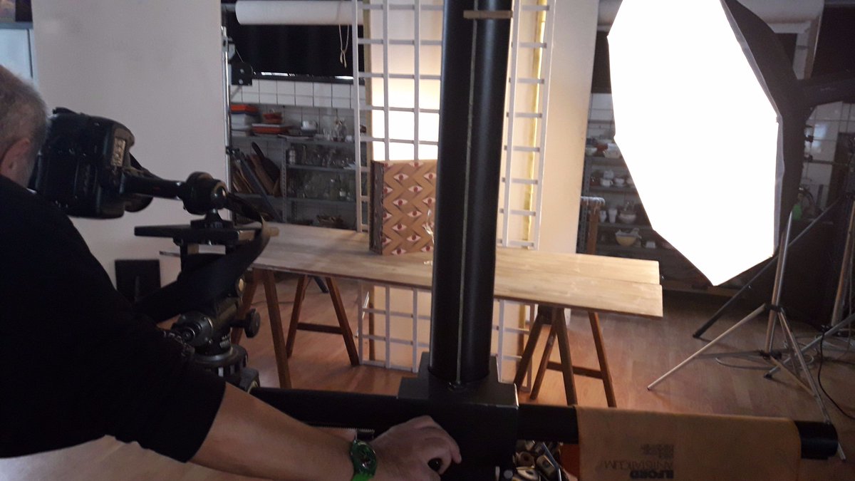 De-Gustami tweet media