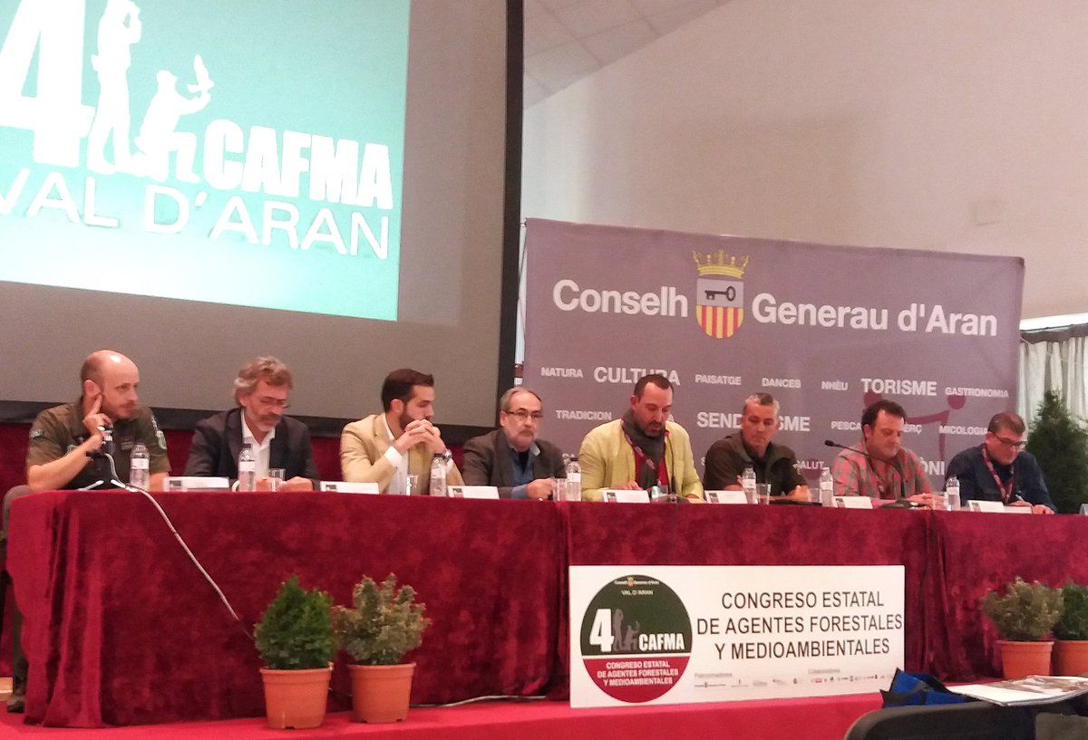 El #4CAFMA_ARAN va concluyendo con el debate de agentes y grupos políticos de un tema crucial: La Ley Básica Estatal de Agentes Forestales.