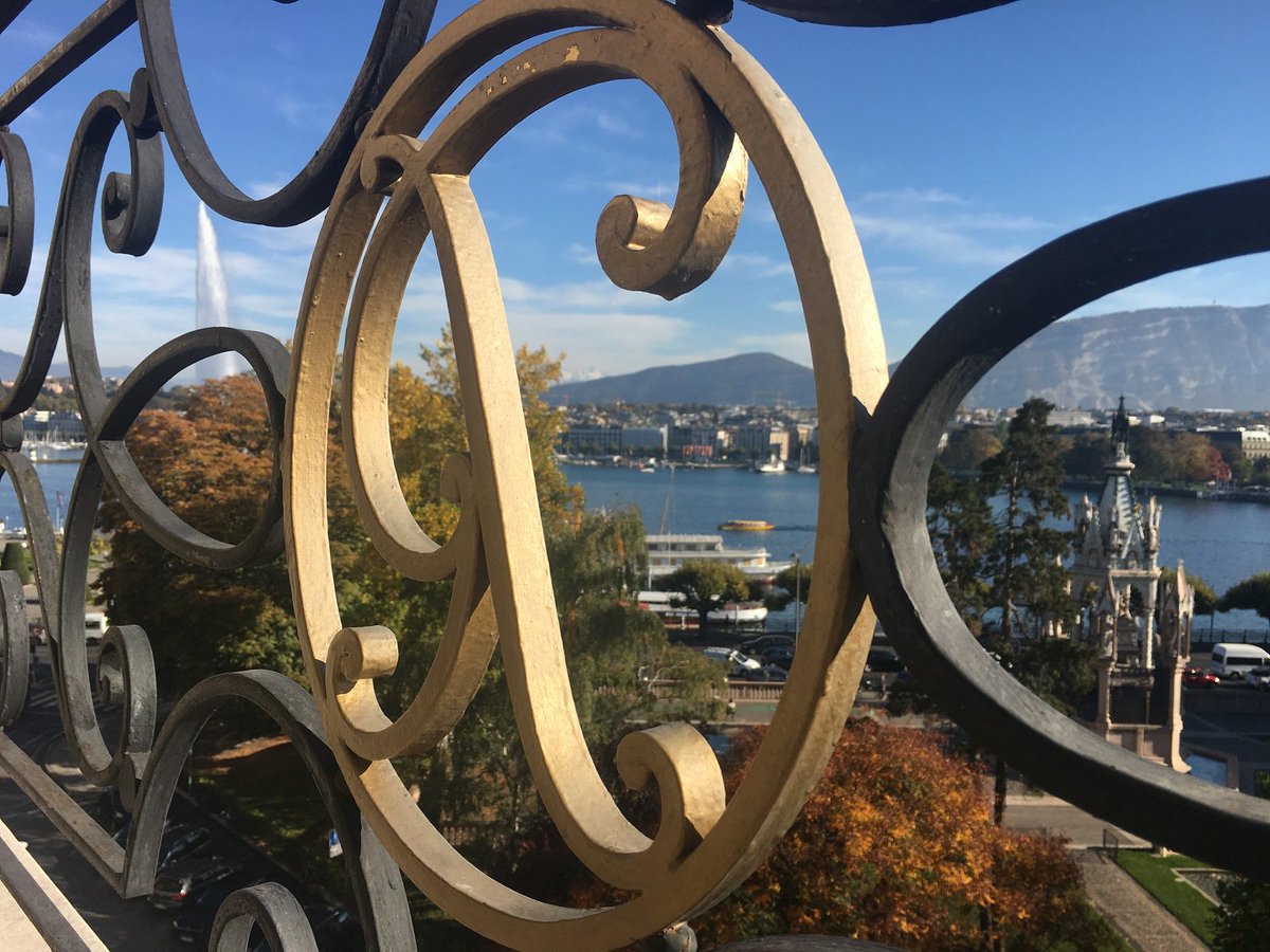 Le_Richemond's tweet photo. This view <3 #intheR https://t.co/Dj0AtlGthz