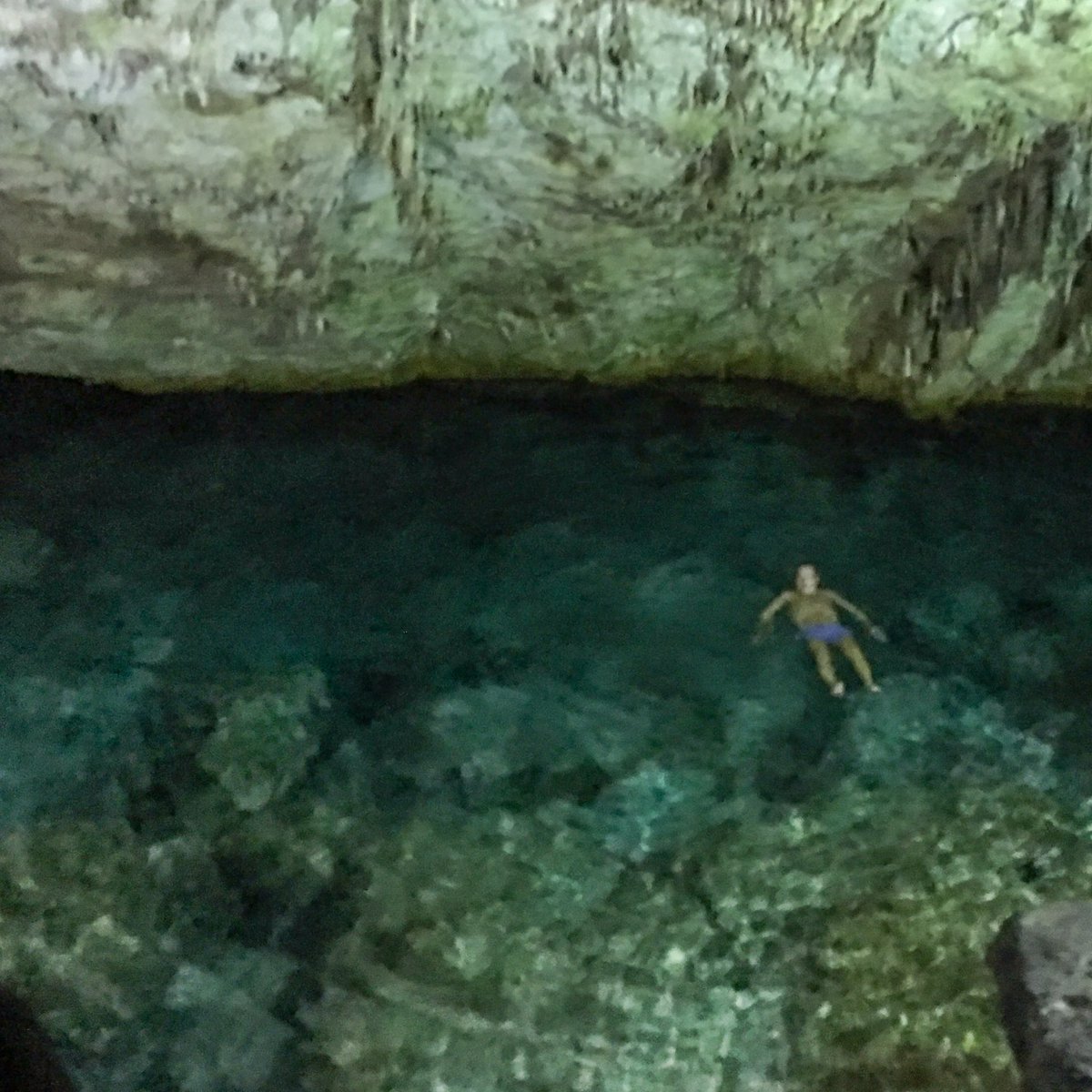 andrewaforbes's tweet photo. The unique spa experience within an ancient cave @GrottoBayBda https://t.co/tzZnGgqufp #gotobermuda @bermuda #spa #wellness #cave #bermuda https://t.co/BKcqhNQ0CA