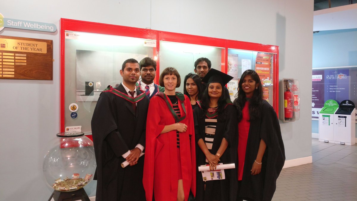 UCC's tweet photo. Dr. Audrey Grace @CUBSucc with six of the 84 students who graduated with an MSc Information Systems for Business Performance #UCCOurCampus 🎓 https://t.co/AiQJJsdqMF