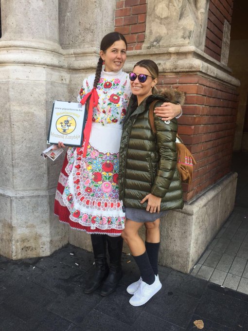 Viernes desde Budapest!! ❤ https://t.co/RbAt8HSLPW<a href="/tag/semanasanta"class="tags"><span>#semanasanta</span></a><a href="/tag/domingoderesurecci%C3%B3n"class="tags"><span>#domingoderesurecci&oacute;n</span></a>