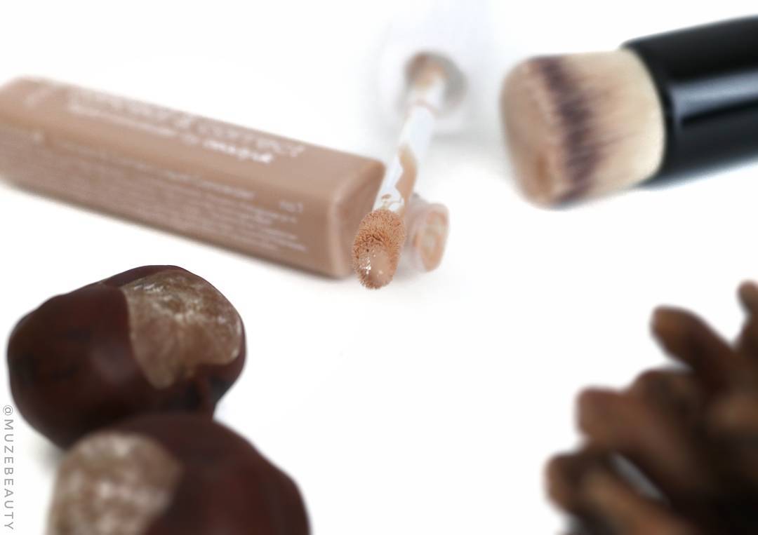 beautyuktweets's tweet photo. These little beauties need no introduction 👌 Shop online today 👉 https://t.co/Vfw4diz7eD Photo by: #muzebeauty https://t.co/s2ufaaCcFm