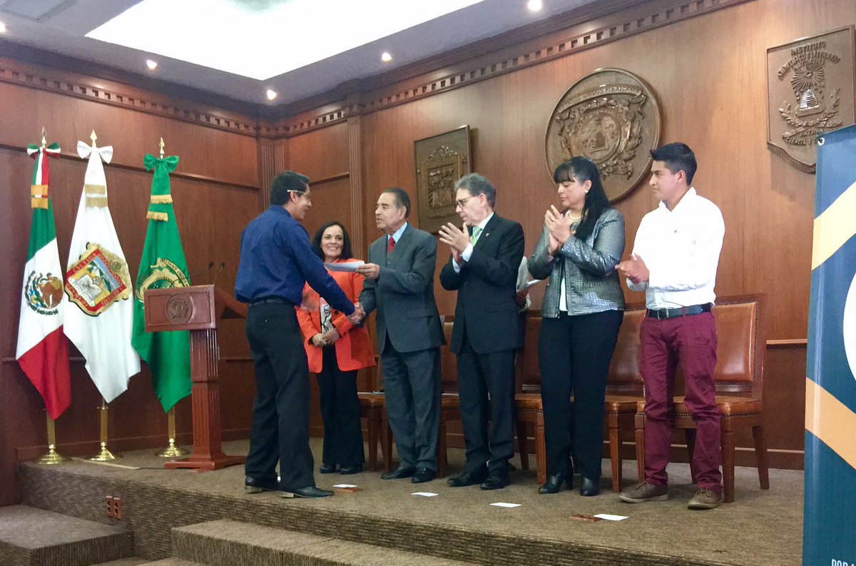 HumbertoBeniTre's tweet photo. Hoy el @Rector_UAEM preside la entrega de 50 becas en sus diferentes modalidades, otorgadas por la @FundacionUAEMex https://t.co/7xbOqvtXLC