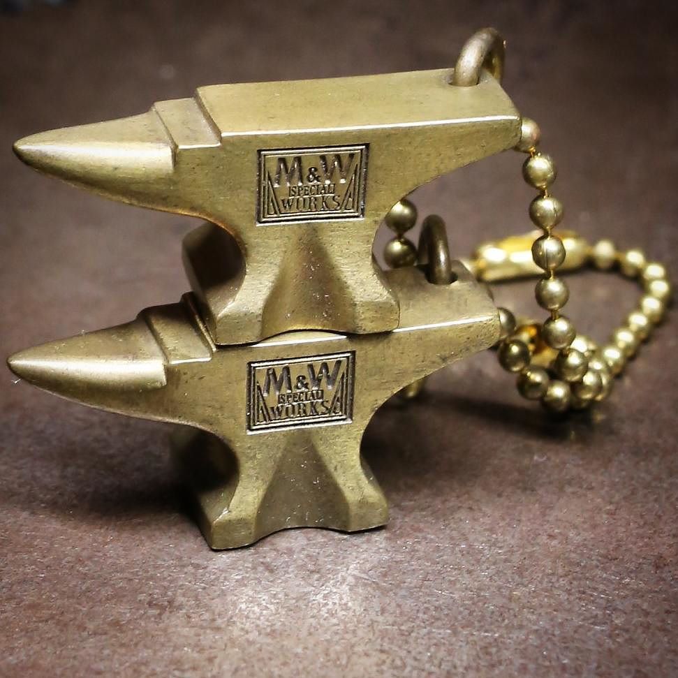 polkadot_mae's tweet photo. My works
M&amp;W works anvil charm
#anvil #mandwworks 
#高円寺polkadot #東高円寺polkadot https://t.co/LDAjsBuZR9 https://t.co/PLrERTdU21