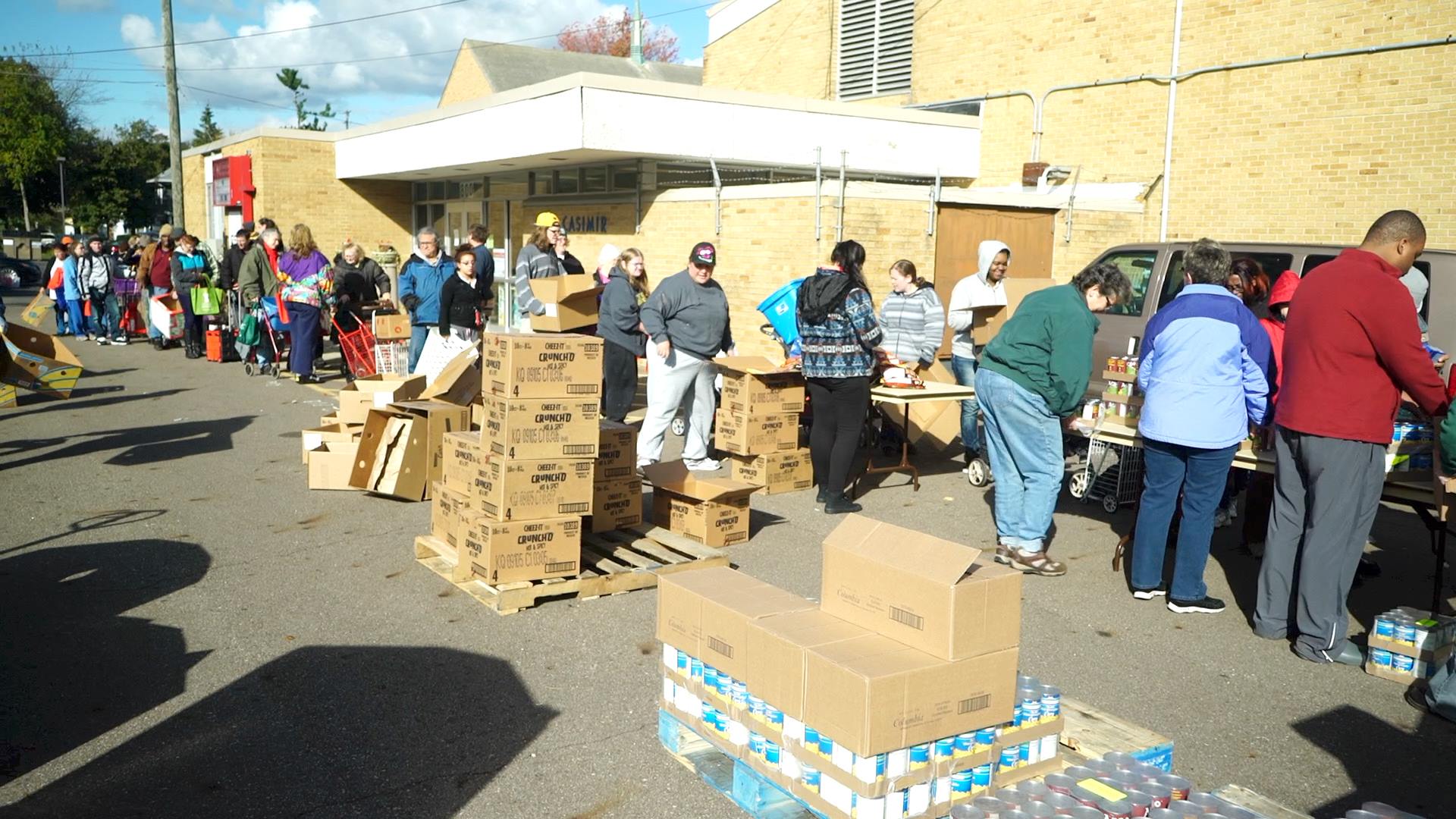 City Of Lansing Mi On Twitter The Mobile Food Pantry Is