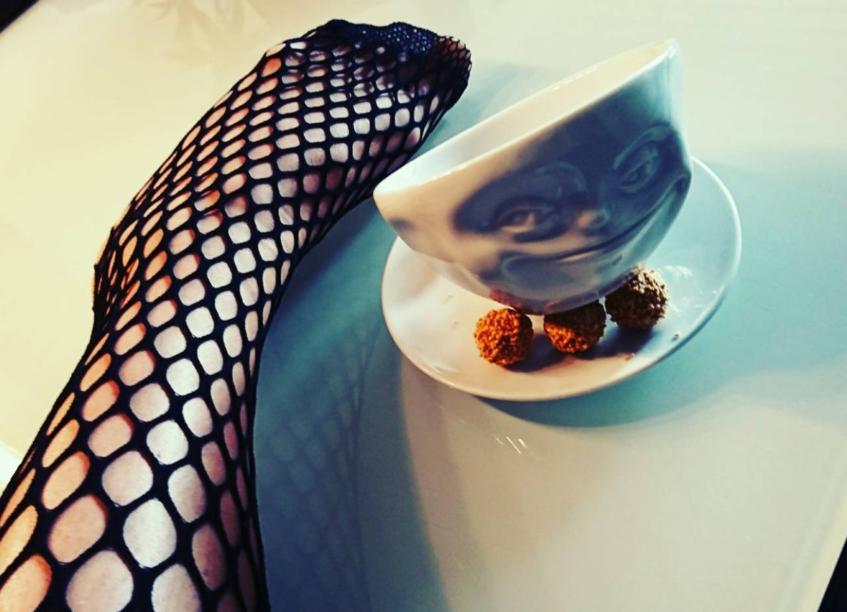 The international Hosiery Day 😎