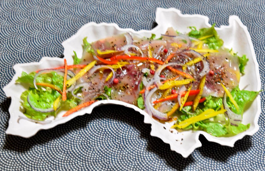 鯉を食べる地域はどこ 鯉料理はまずいイメージも 味や臭いについてのクチコミや値段は 絶品と評判 福島県郡山市の食用コイ はぜるの販売店や通販も調査 有給の使い方
