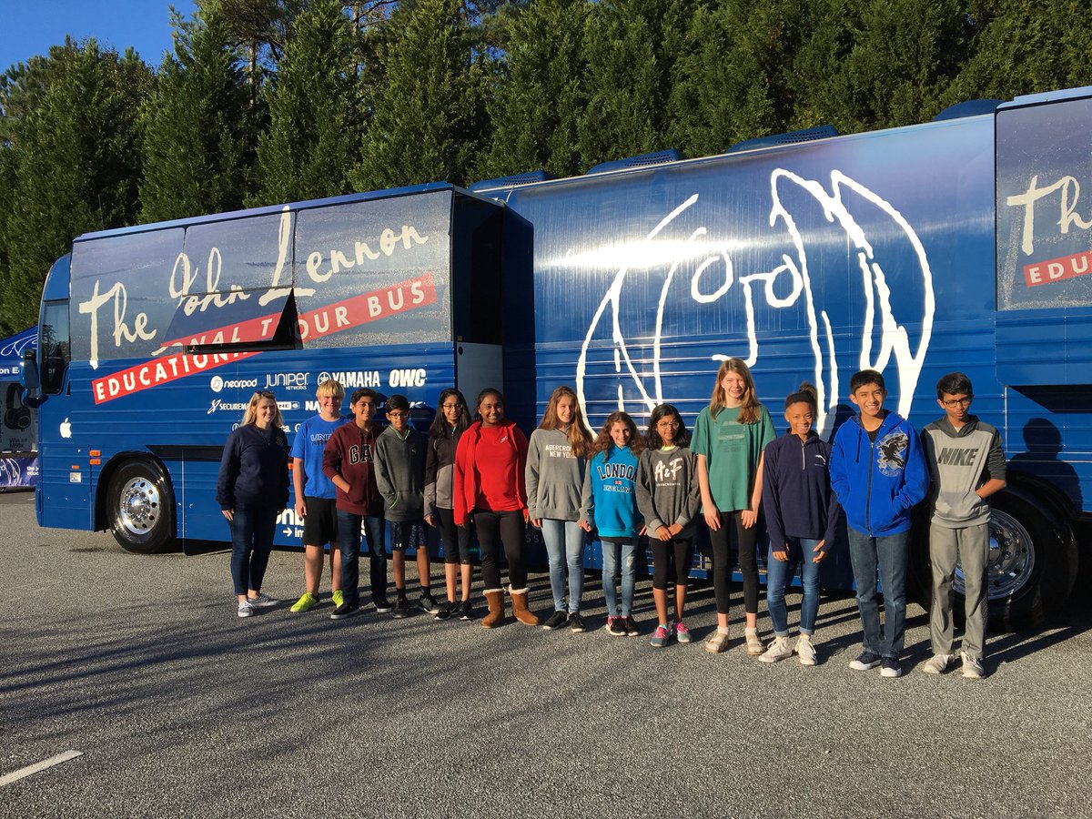 MissRioux's tweet photo. #AMMSSWAT Team excited to be the FIRST group on the @lennonbus TODAY! @AppleEDU @CJ_FCS_NELC @JeffRoseSupt #AMMSLions #fortheloveoflearning https://t.co/mO2coL5iH3