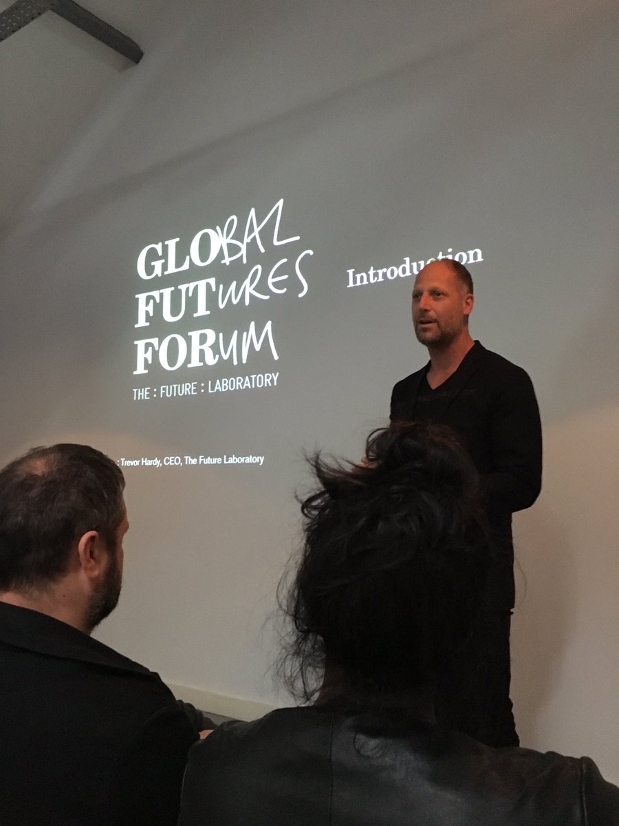 TransformatorD's tweet photo. Hur kan din organisation bli en framtidsmotor? Vi undersöker med @LSNglobal på #globalfuturesforum #värdedriveninnovation #Purposeisprofit https://t.co/dY2g6vOT2t