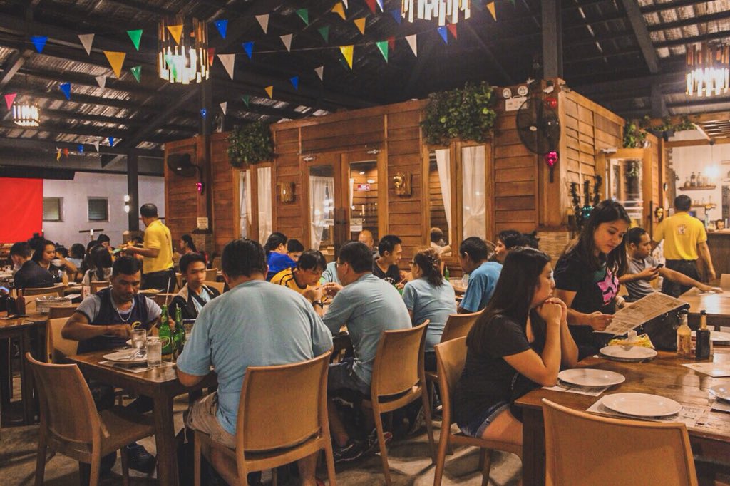 LiveSmart's tweet photo. Drop by Marketplace if you guys are in the area to experience the beginning of nights like never before with #SmartSpots! #SmartMasskara https://t.co/YV5U5e2mvw