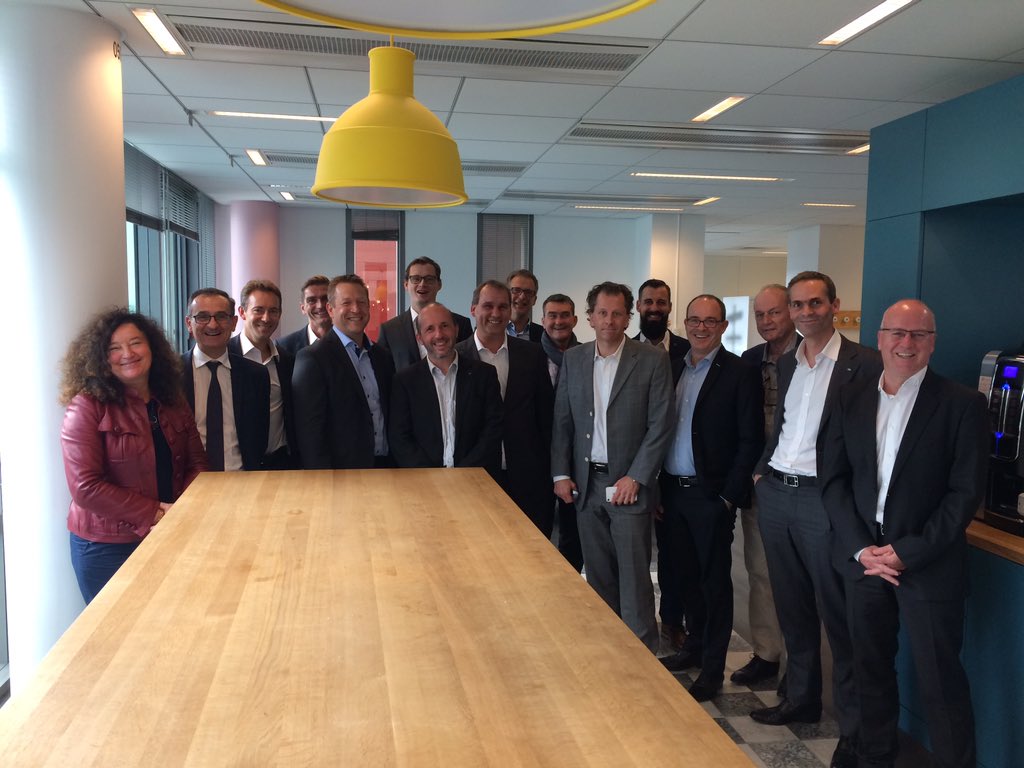 Getting inspired with the full #axa 🇨🇭🇫🇷IT #leadership team <a href="/MaierAndy/">Andy Maier</a>