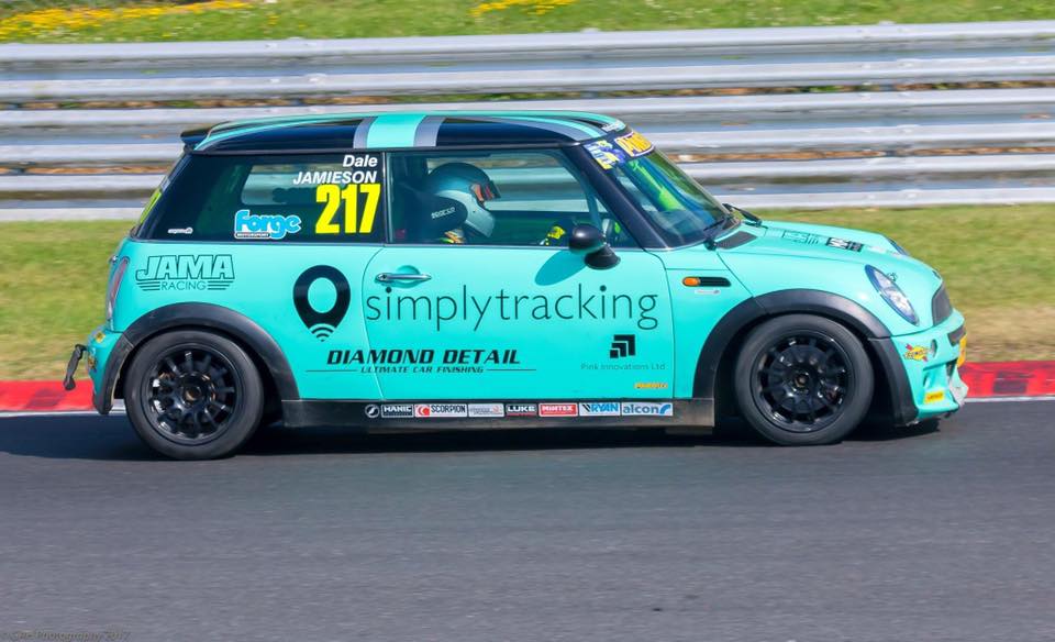 brightorangeuk's tweet photo. Check out  @Simply_Tracking Motorsport Mini @SnettertonMSV @MINI  #mini #motorsports #simplytracking #brightorange #race https://t.co/gYNeRzHQem