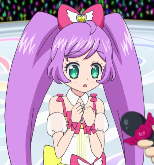 らぁらゆめ No Twitter 比較画像 左 プリパラ 1期 3期 右 アイドルタイムプリパラ 真中らぁら