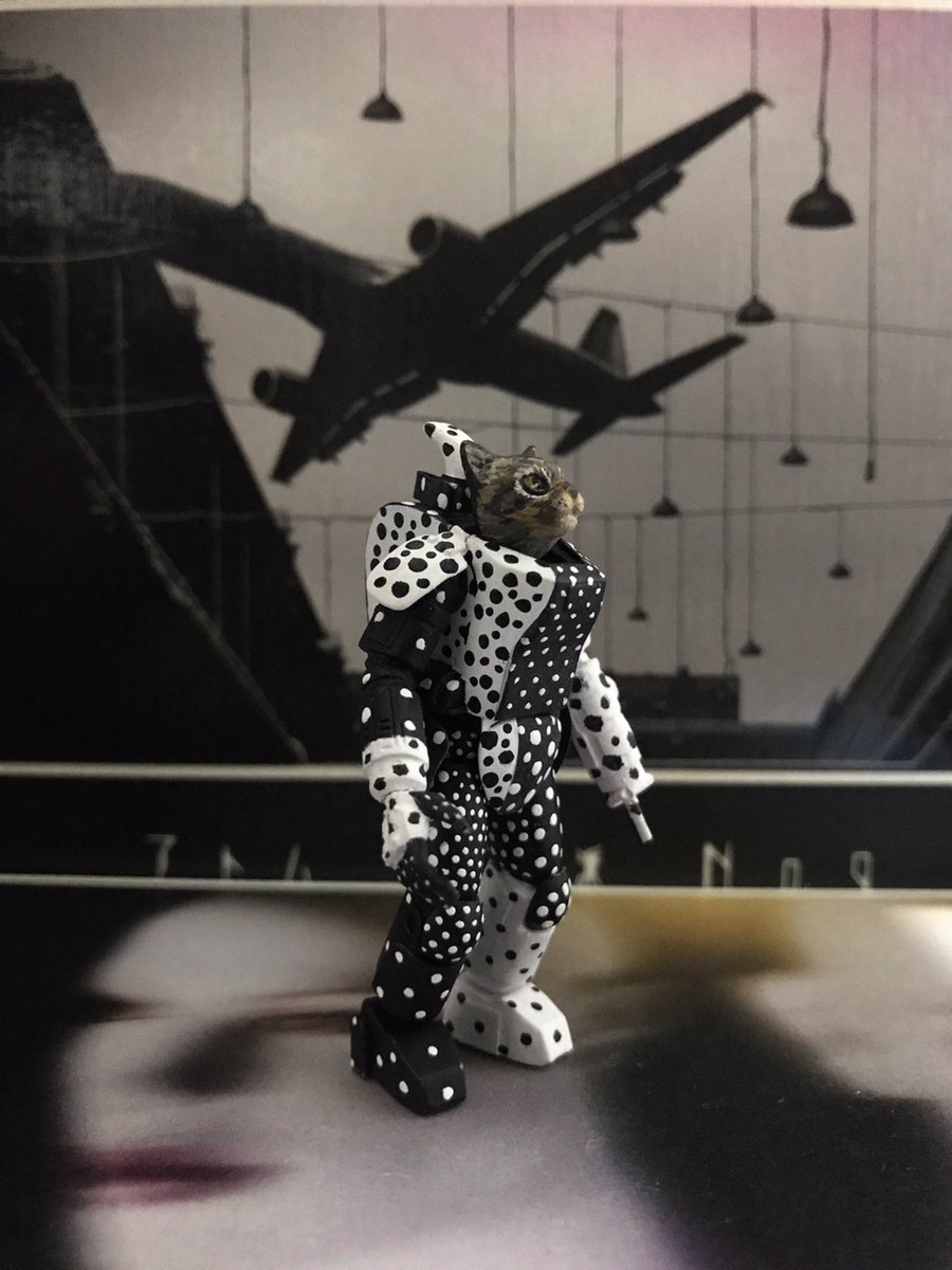 Shiera Twitter પર たんぽぽ ガチャーネン まいまい Buck Tick 16 Tour アトム 未来派 No 9 での今井さんの衣装を参考にしました ドットペンが行方不明のため 筆でドットを描きました 遠目で脳内補正をかけて見てください みんなのたんぽぽ Bucktick