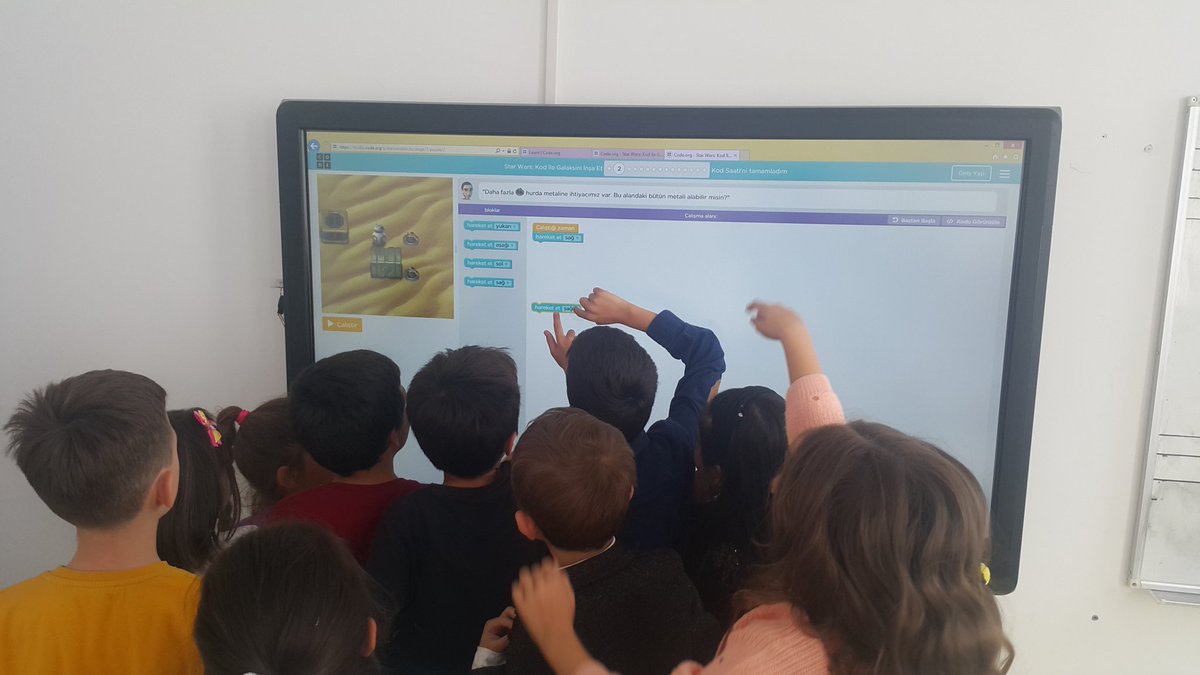 mervgk10's tweet image. 2. Siniflarim kodluyor 😉
#ucodeweek #europecodeweek #ugurkodluyor #ugurokullari @NevsehirUgurKmp @SafakSrcnrGvn