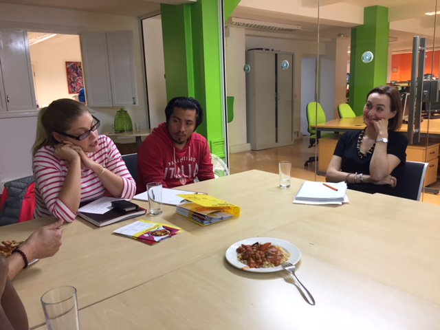 Adam_Wilson1984's tweet photo. Today's Community Lunch @SAfHuk as part of our campaign against the number of takeaway shops in the borough #DHMYF https://t.co/mhNwi4gZxZ