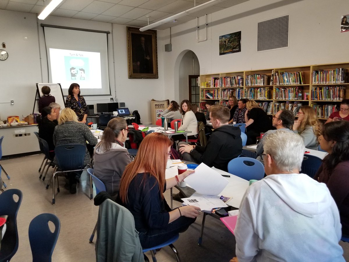 MulveySchoolWSD's tweet photo. Great way to spend the day with colleagues learning more Read 2 Me strategies. Thanks @LaurieDawnG @MulveySchoolWSD https://t.co/gXBkPosOnk