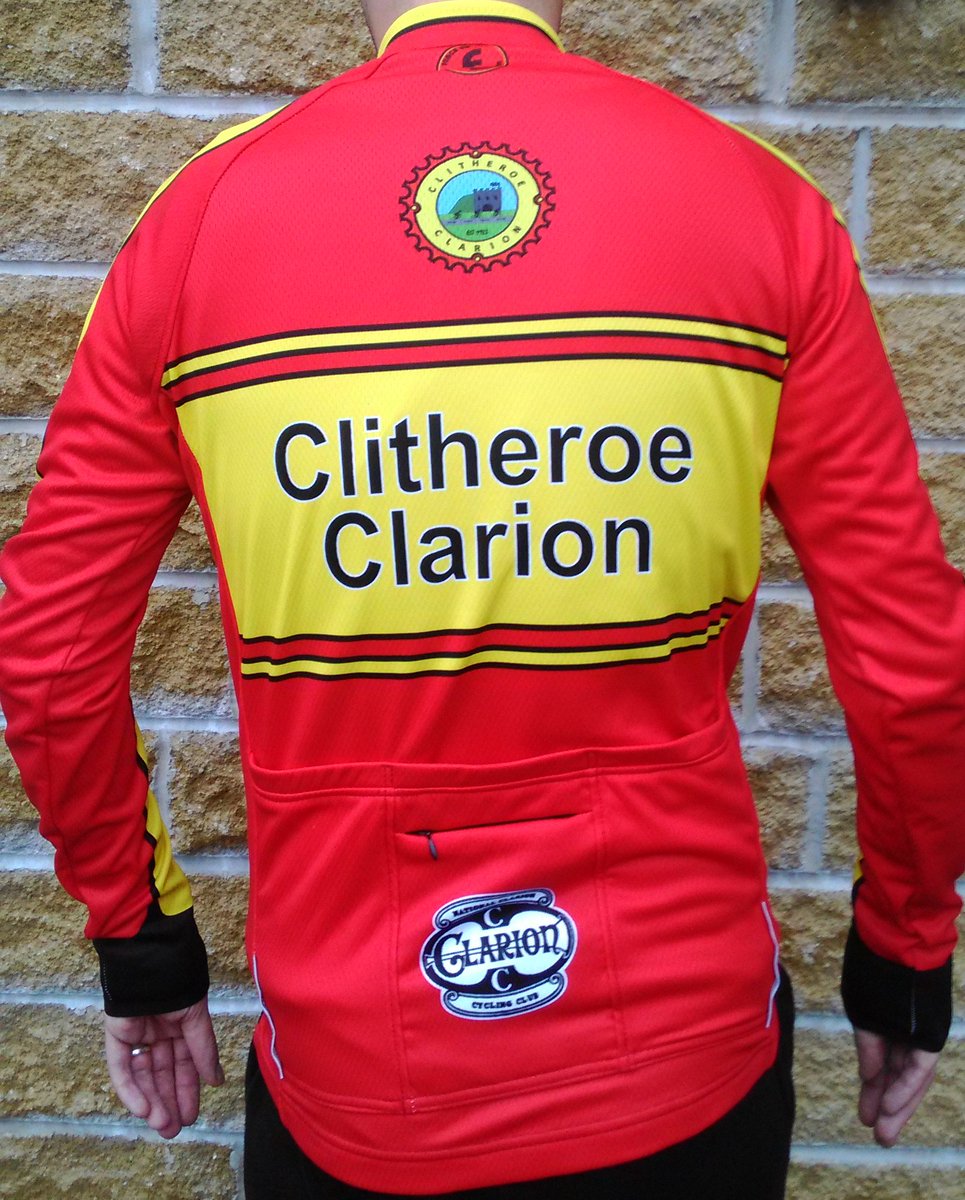 Here are some shots of the brand new Clitheroe Clarion winter jerseys from Force GB.