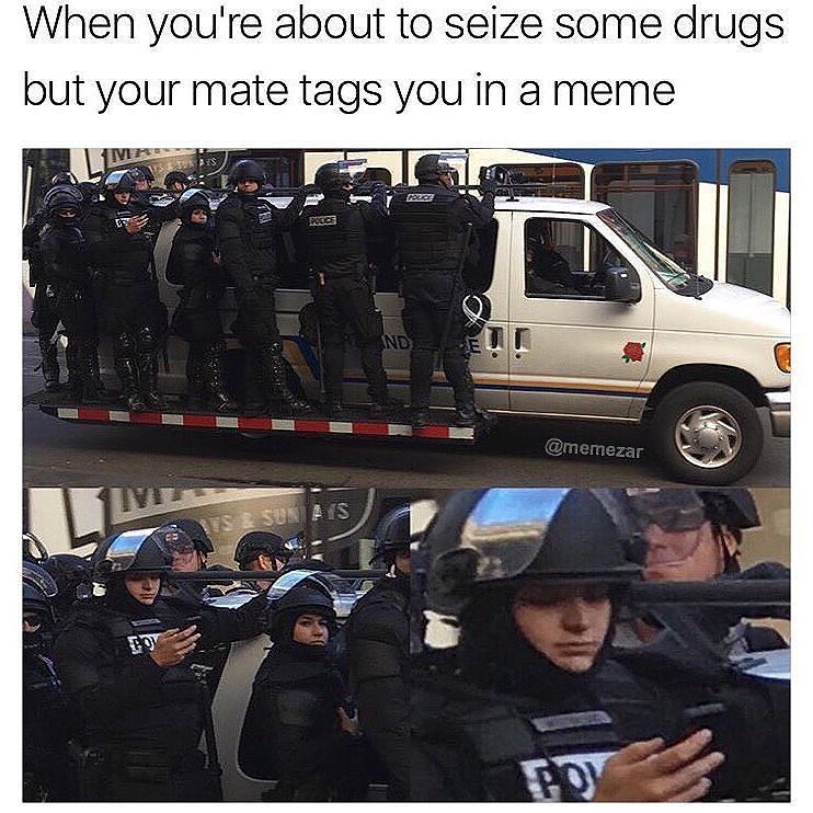 ladcrowd's tweet photo. Priorities 🤔

Follow @ladcrowd for more

Tag #ladcrowd

#funnytumblr #justforfun #weekendfun #sofunny #sofun #wint… https://t.co/BDIowQaIzp https://t.co/jUCkz7aEir