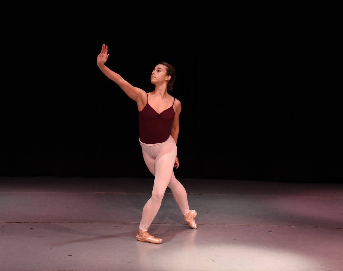 GinDanceCo's tweet photo. Don't miss the premier of @ShuChenCuff‘s #ConnectDisconnect @ #GDCChampagneandChocolate Tix: https://t.co/Udg0MWRZdy #gindancers #gindance https://t.co/igLW6c7fUp
