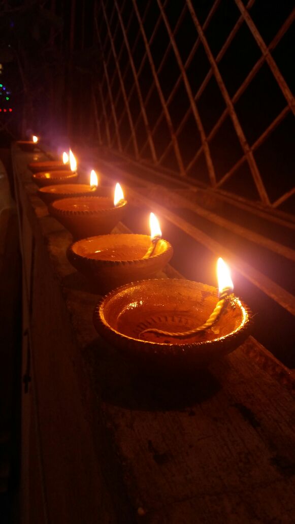 ved1397's tweet photo. Wish you #HappyDiwali to everyone..
Have safe Diwali 😊 https://t.co/46C3X3Yap1