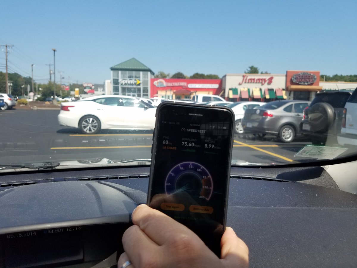 SprintRF_Boston's tweet photo. New Small Cell in Saugus on rt1. @walkermarka @SprintEast •@gabrieltorres1  @Sprint4NE #WorksForMe https://t.co/5qQqGRuMxY