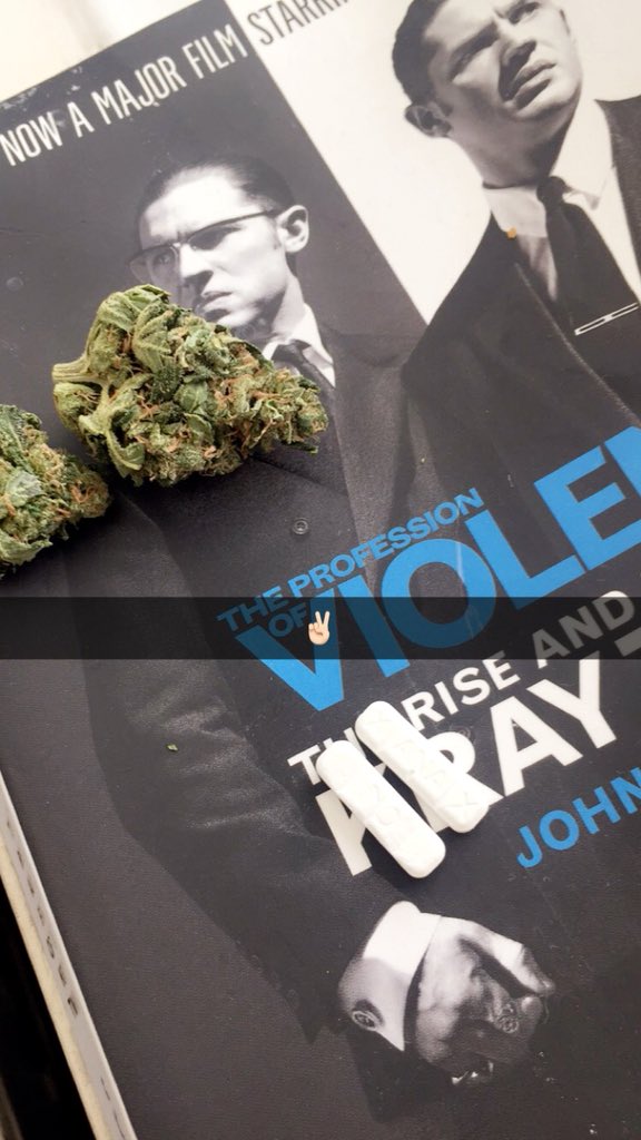 If you know you know ✌🏻🔥💨 #TeamKUSH #xanax #chilledvibes #blunt