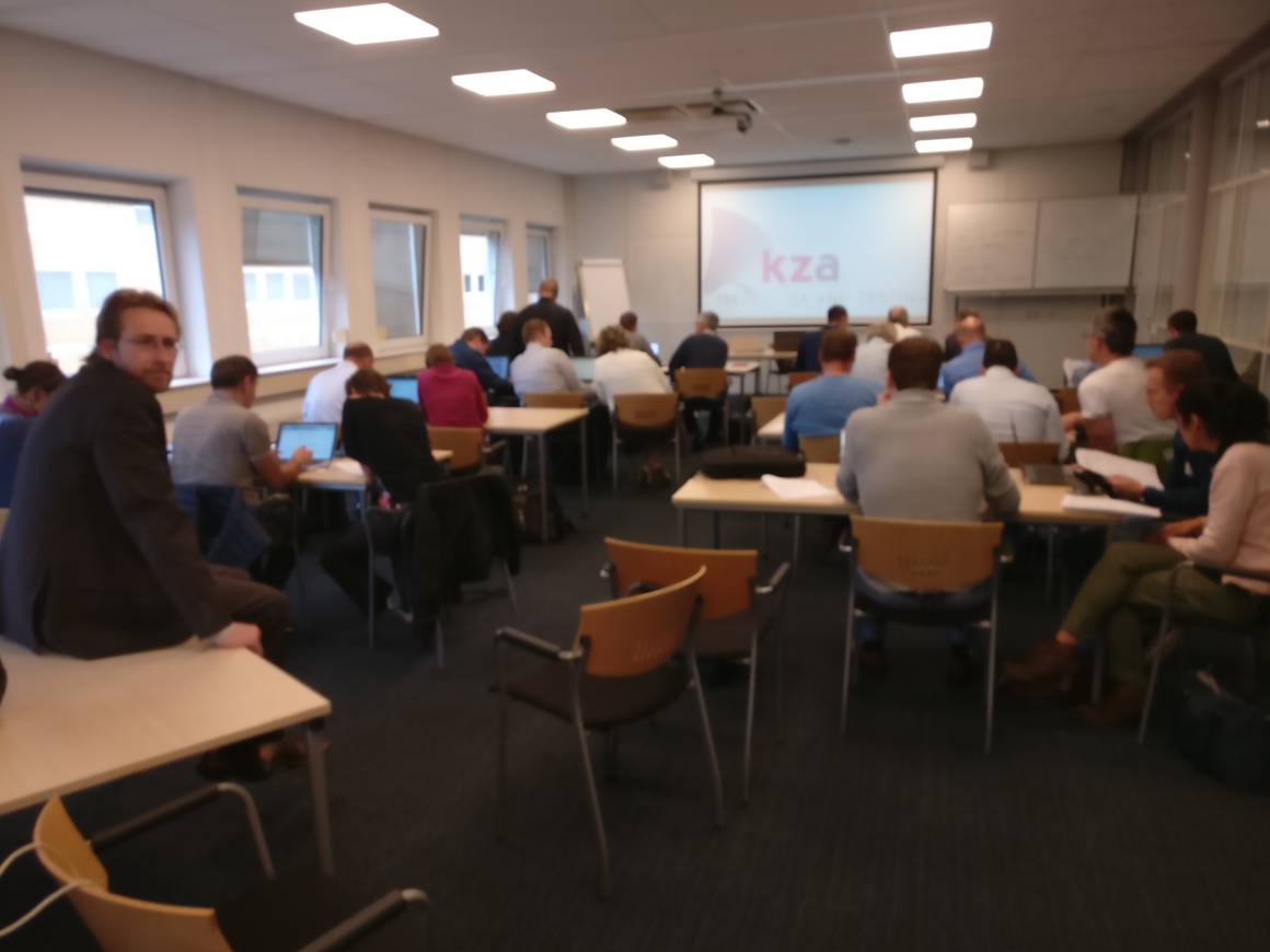 NLTestdag's tweet photo. #CICDpipeline opzetten met geautomatiseerde #securitytesten op #nltestdag2017 https://t.co/jzZVjrD526