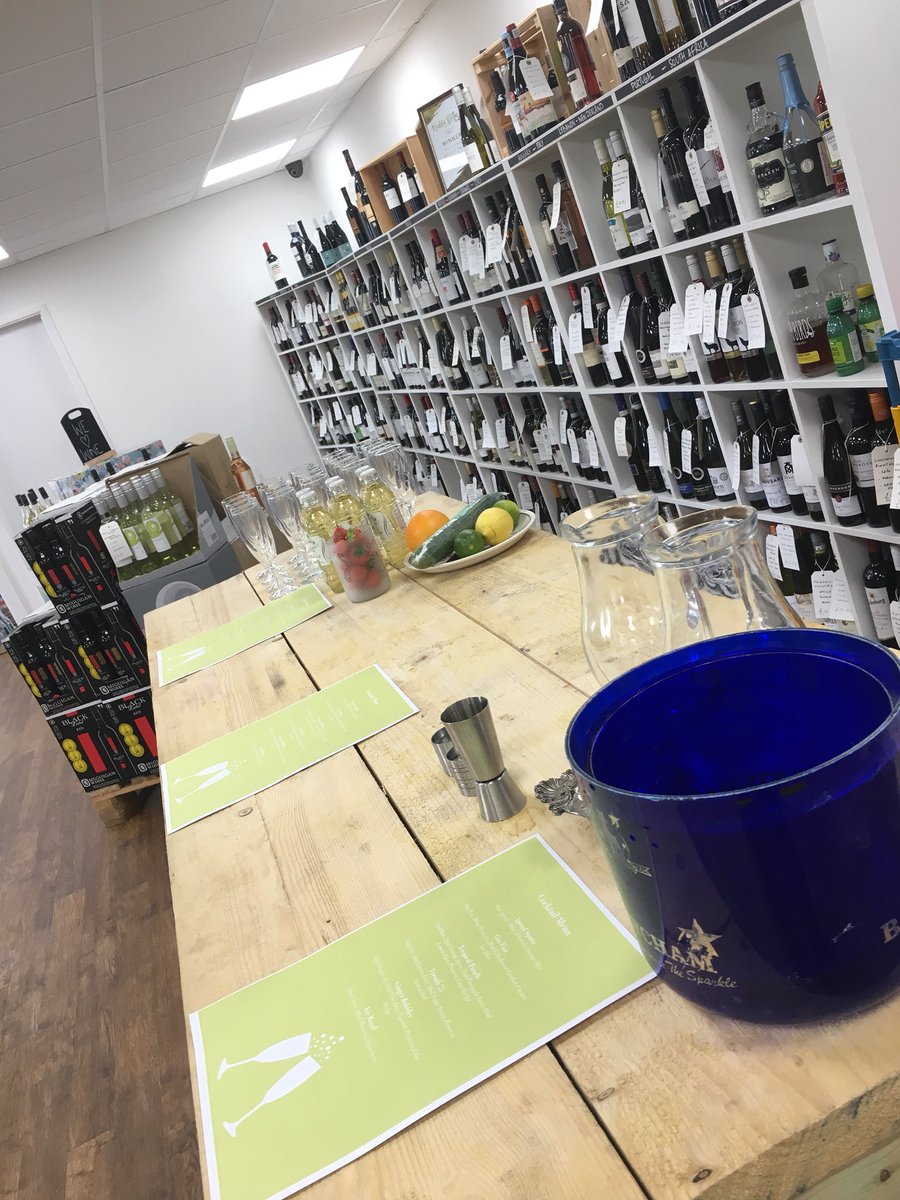 WICsales's tweet photo. Fizzy Friday is almost here! We still have spaces if you fancied a drop by for that Friday after work drink 🥂 #sparkling #redruth #cornwall https://t.co/1GRiphZ540
