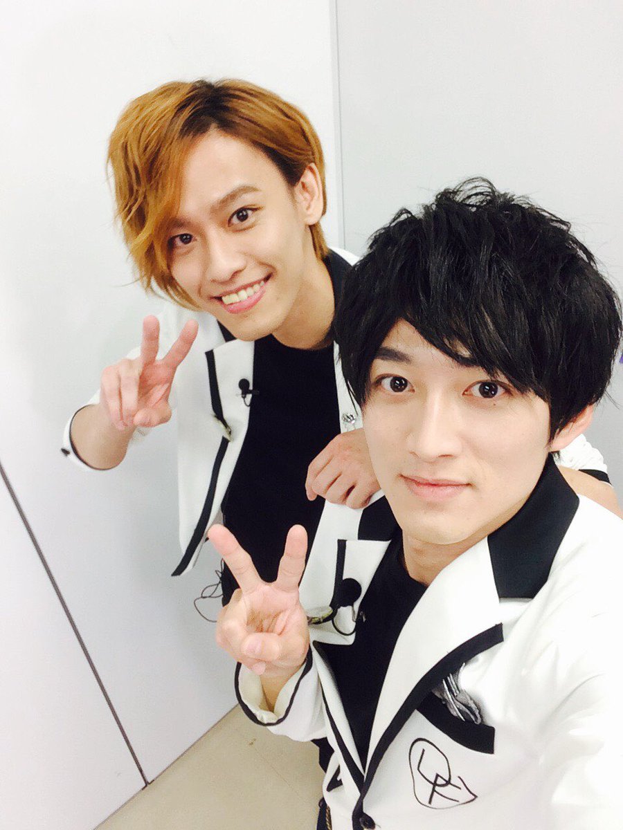 株元英彰 Pa Twitter ドリフェス ｒ第3話 霧の中のふたり ご視聴ありがとうございました 圭吾 解ってくれてありがとう 早く言えよバカヤロウって 本当その通りwでも そうなんだよね もうkurofuneは最強だよ Dear Dreamとのバトルライブ 楽しみにだ