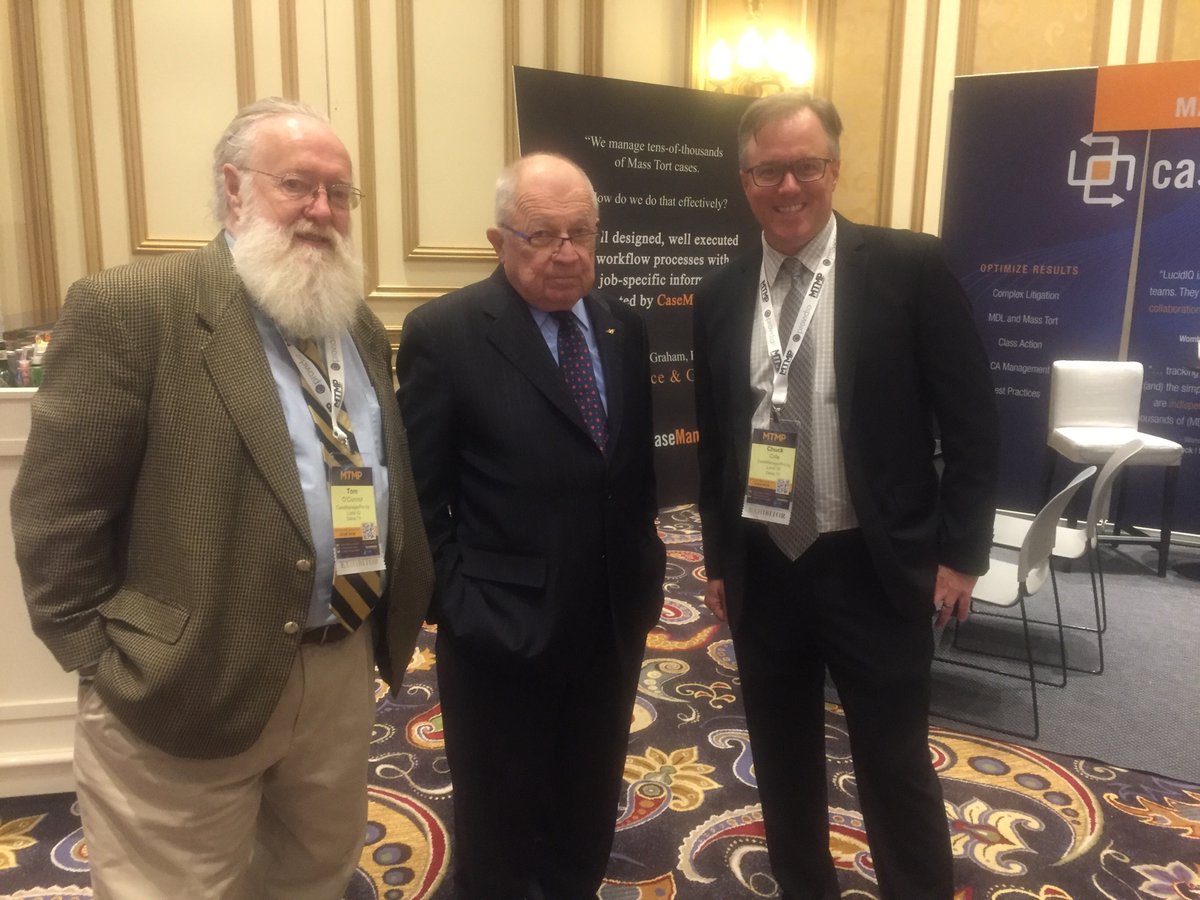 CaseManagerPro's tweet photo. F. Lee Bailey speaks to the CMP team @mtmpseminar. #CaseManagerPro #MTMP2017 https://t.co/L6DSw7Jvtt