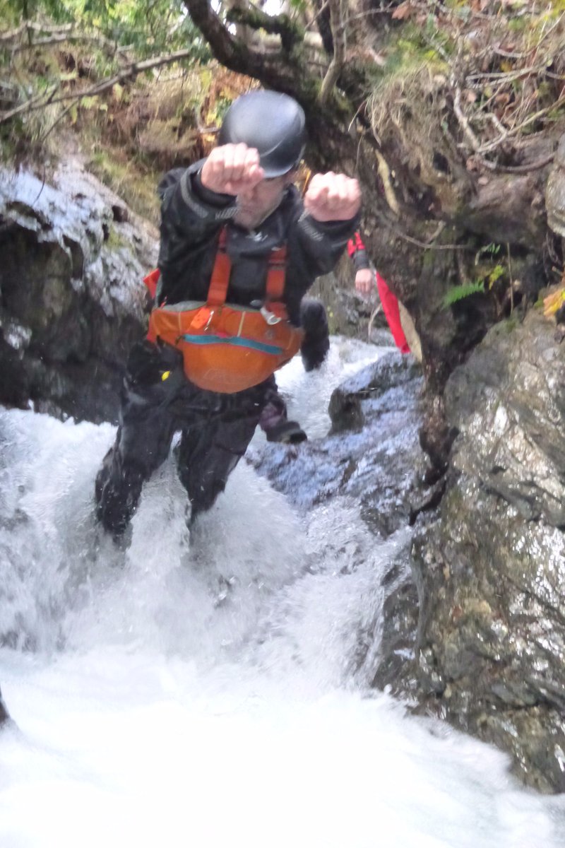 HTAdventureCo's tweet photo. Great 4 weeks working for @CGO_outdoors on student residential trips @ #DerwentwaterIYH #LakeDistrict #PE #SPEXS #Adventure #LeedsBeckettUni https://t.co/vrYWQG3Z02