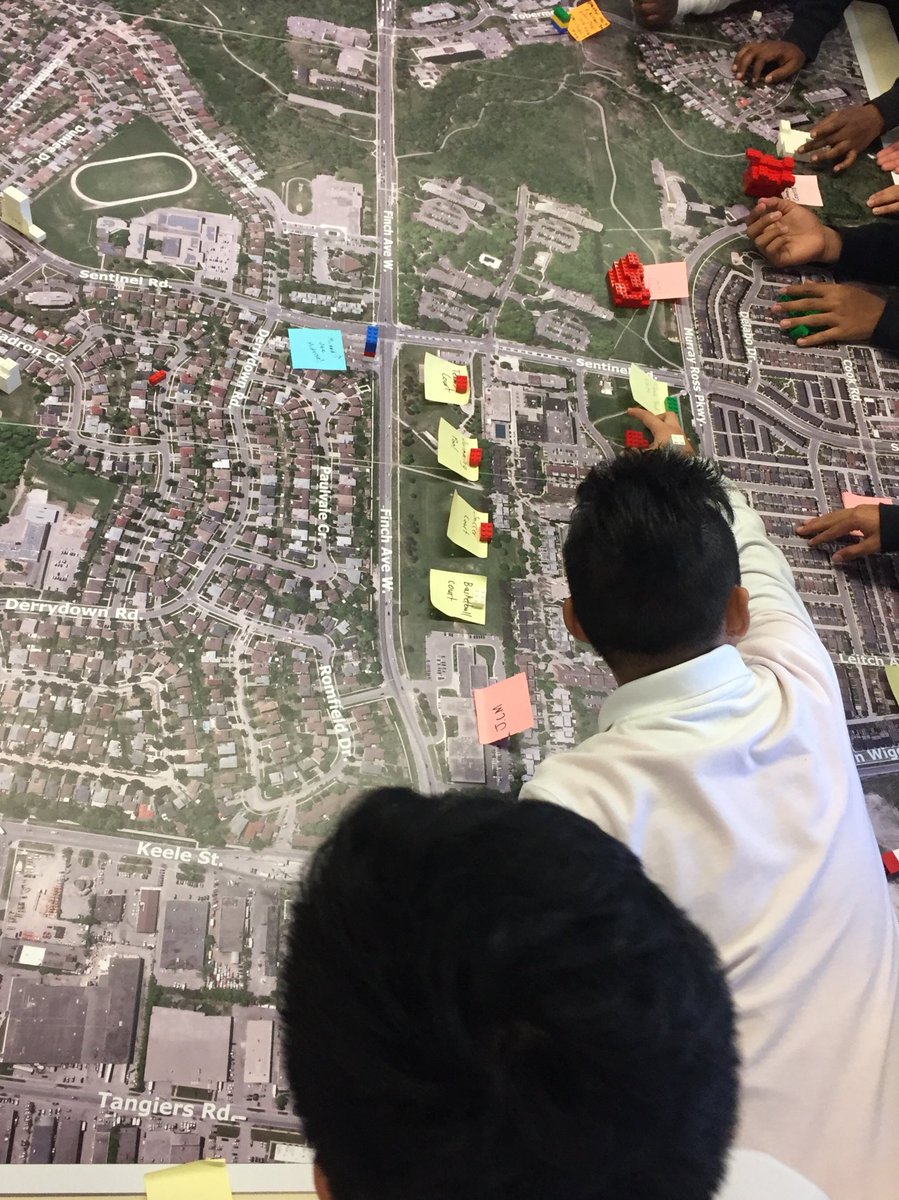 matt_a7's tweet photo. Students are having a blast envisioning the future! Ideas for community centres, malls, parks on roofs, etc. #TimeLapseTO #KeeleFinchPlus https://t.co/sMwcfhnSJm