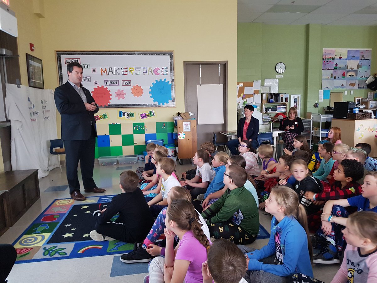 Grade 4 students learning so much about Canadian government from MP Nick Whalen 🏛🖒