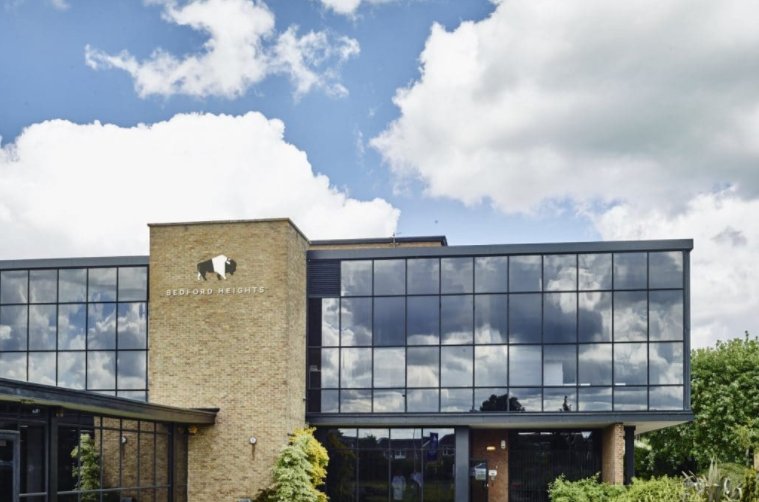bedfordheight's tweet photo. The Bedford Heights building is transforming! Watch this space... #transformation #building #bedfordheights  #bluesky https://t.co/JgszpYK7Ai