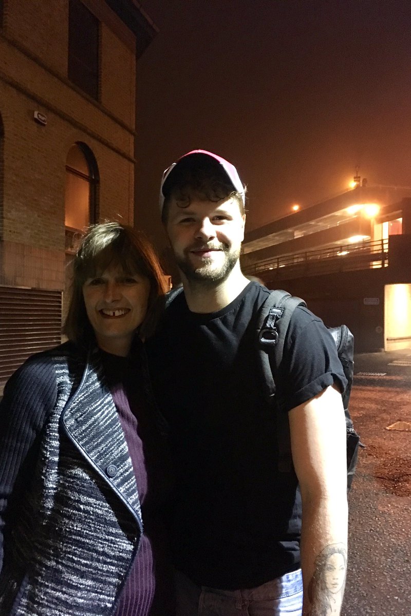 OwstFern's tweet photo. Thanks for the hug @JayMcGuiness , such a brilliant night 👏👏 https://t.co/JLOVEsU27Y