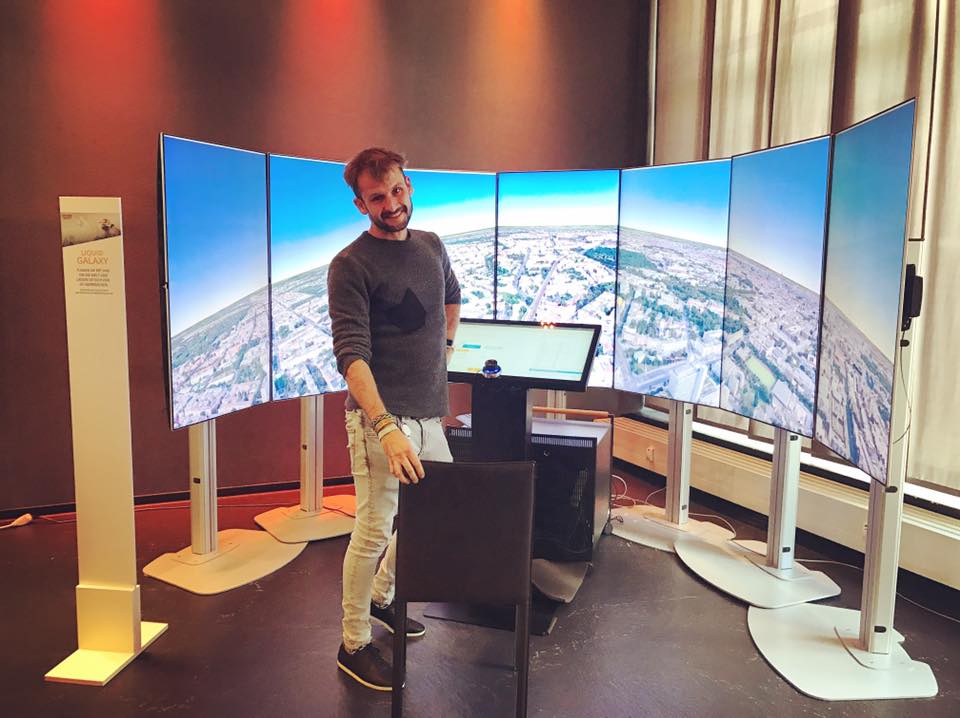 Scout24Eng's tweet photo. Explore Germany´s Real Estate market with @Immobilienscout´s self made Liquid Galaxy project! https://t.co/HVrKNF1MGq #innovation #VR 🏘️💻 https://t.co/gad6Nr9RQf