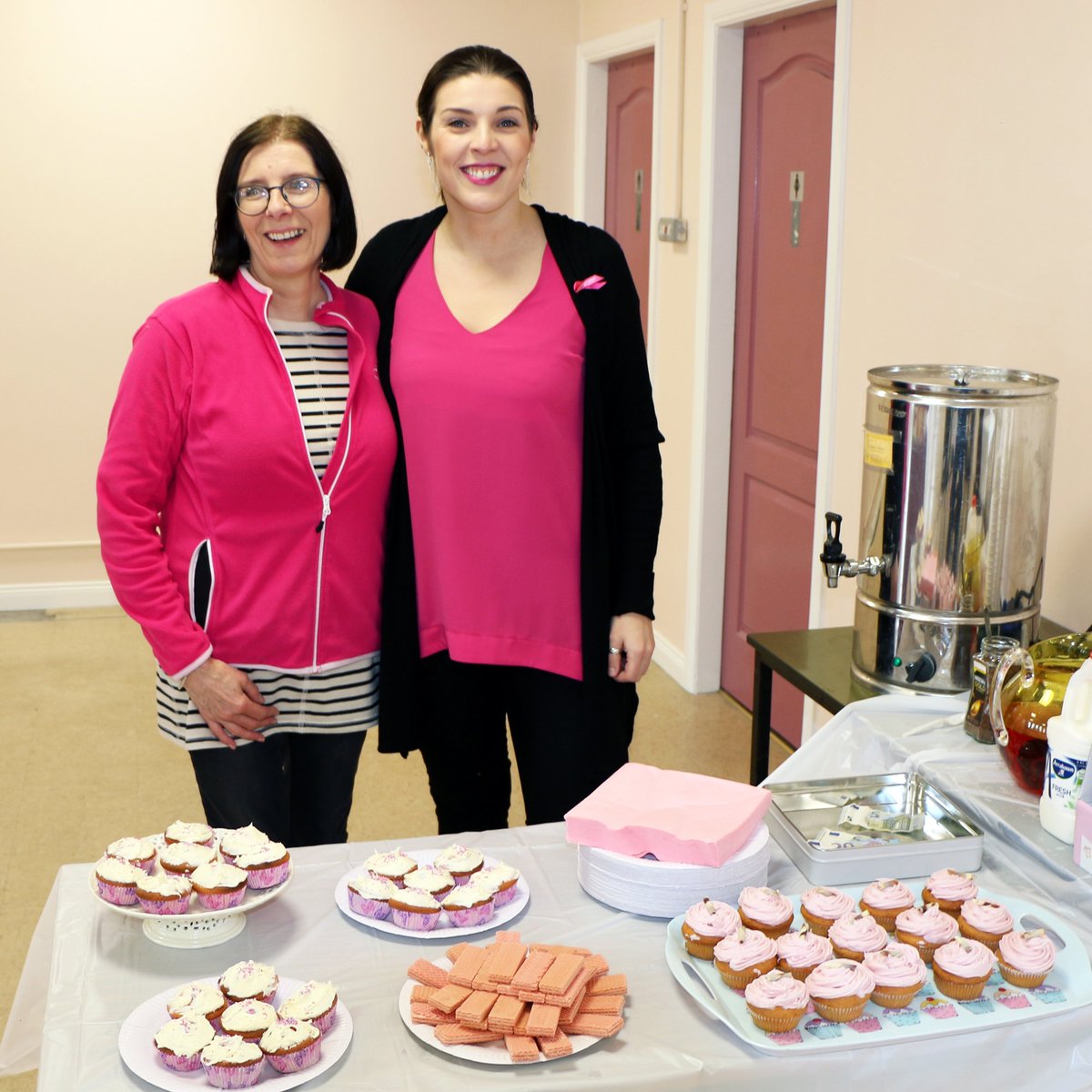 SalmonsStore's tweet photo. #CupsAgainstCancer was a great success! Thnx to Maura and Crumbs &amp; Cream for cakes; Gullanes for the burco &amp; to Ben &amp; Sarah for the tunes! https://t.co/NXgrxmPQ3s