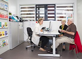 GezondLevenNL's tweet photo. #gezondheidsvaardigheden belangrijk? 1 op de 2 Ned heeft moeite zelf regie te voeren over gezondheid, ziekte en zorg.https://t.co/IBQy7kSdFc https://t.co/r0iXRLtfTn