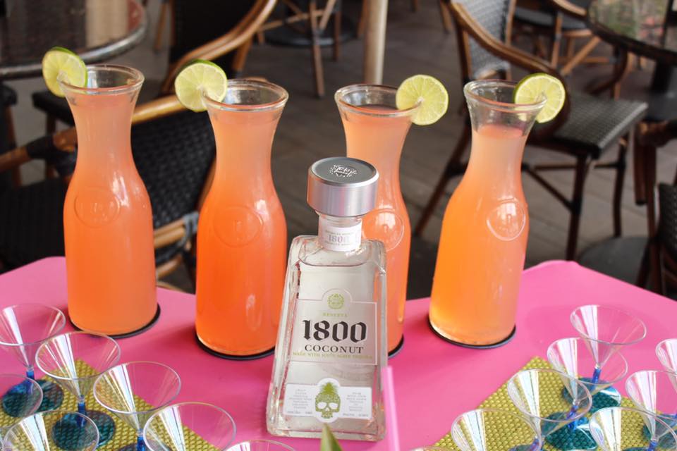 BlueKendall's tweet photo. Is it Happy Hour yet? Enjoy our #PinkFlamingo Specialty Cocktail today between 5pm-7pm at our complimentary Friday Flavors Tasting! https://t.co/yyCycQYxxn
