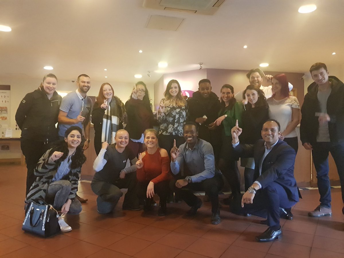 LNC 2nd batch of HTMP, new workshop today .... great bunch of future Hosts @R4chelMcKeeman <a href="/londoncitypi/">London Central North</a> @JamesRider_PI <a href="/SDEBDD/">simon ewins</a> <a href="/Agnyte_o/">Agnieska</a>