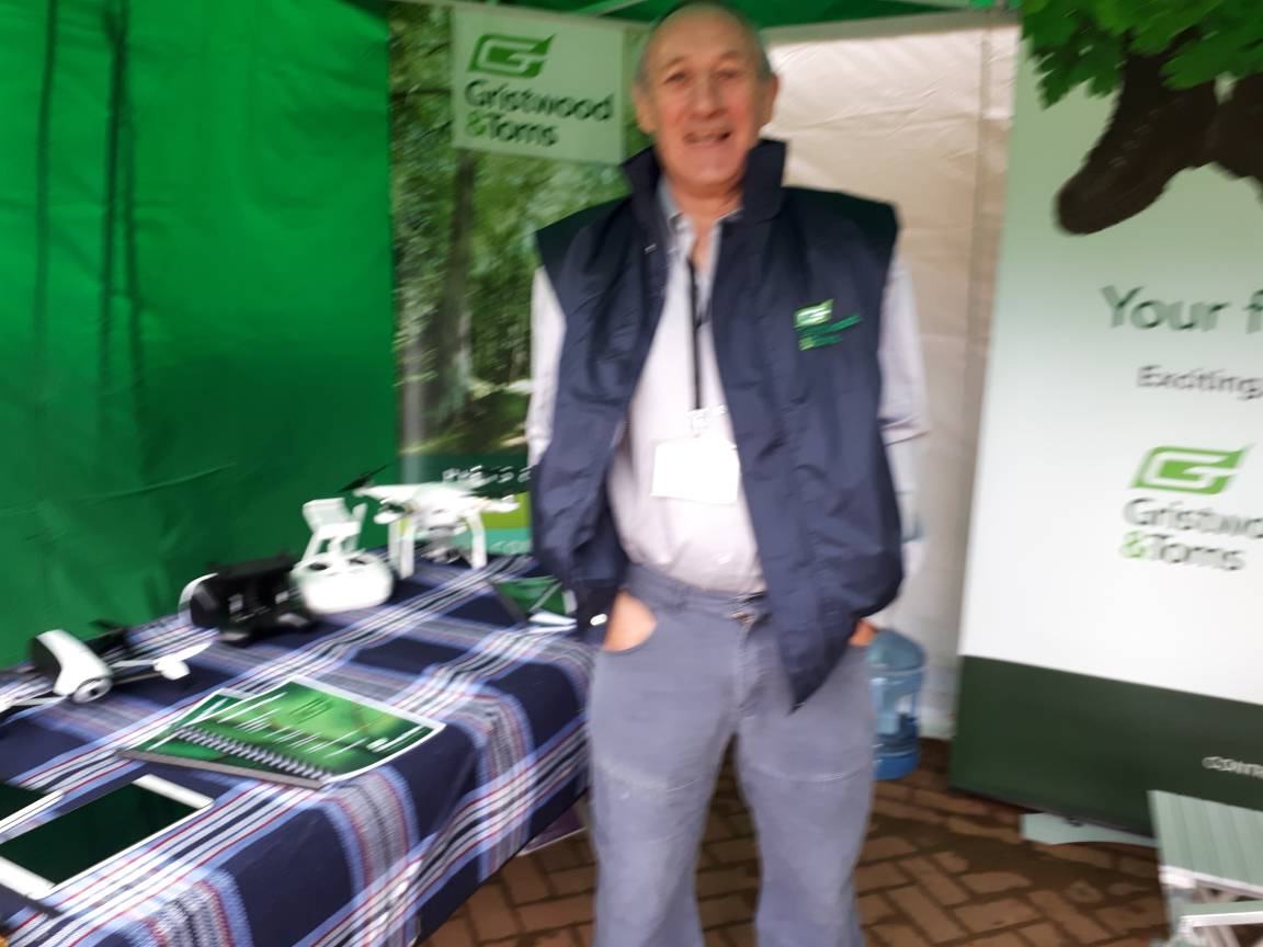 royal_forestry's tweet photo. #forestrytechday  #forestryskills @gristwood_toms talking tech https://t.co/qu4G1k9T0y