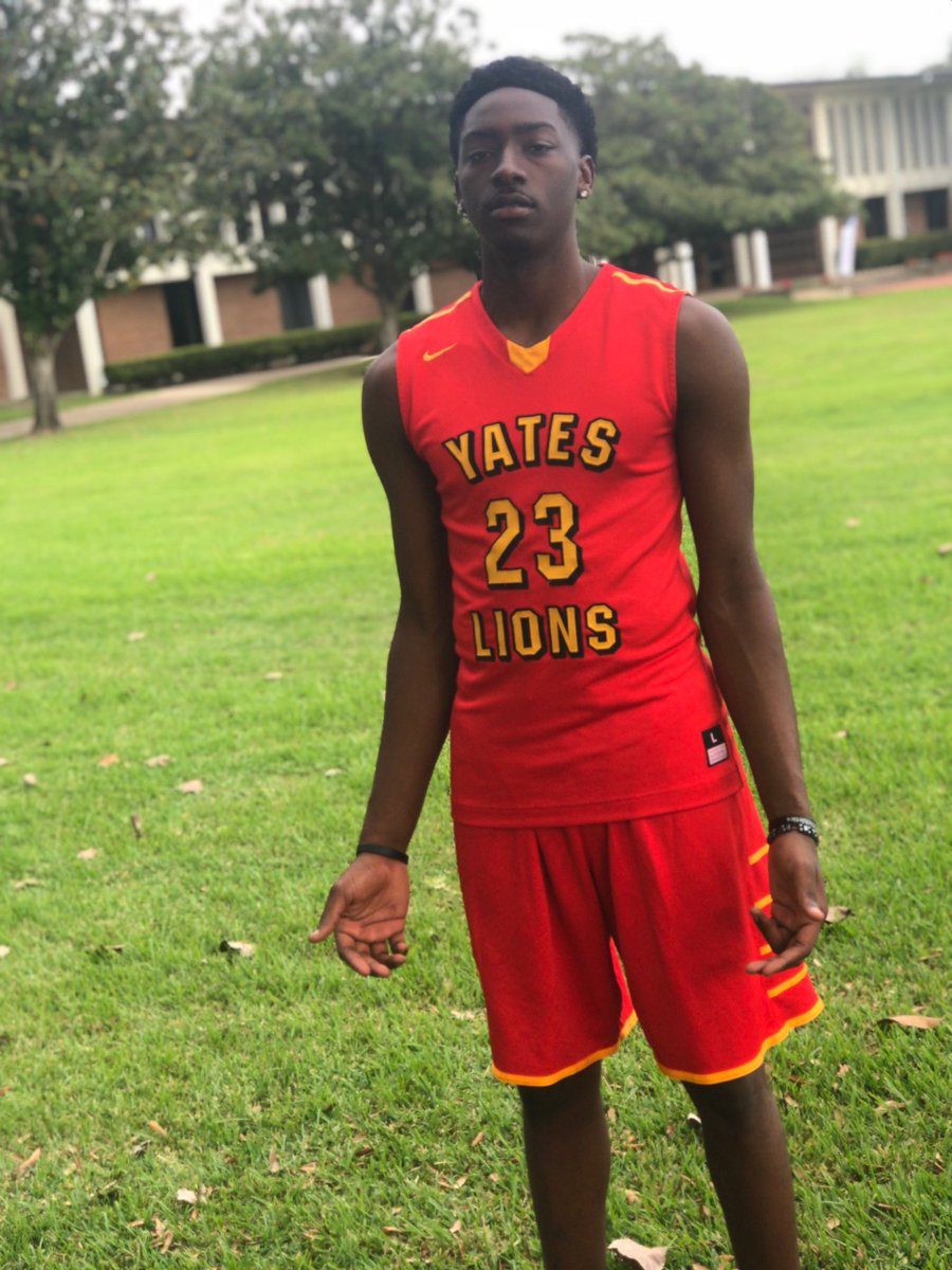 _Mitch00's tweet photo. S E A S O N • R E A D Y 2️⃣3️⃣🦁 https://t.co/UvzhHRM6IU