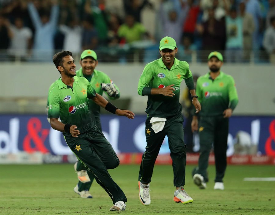 TheNMCOfficial's tweet photo. Hasan Ali became No.1 ODI Bowler while Babar Azam climbs to No.4 spot in ODI Batting Rankings.
#Cricket #Pakistan #ODI #nmchi17 https://t.co/KghVG3P6zL