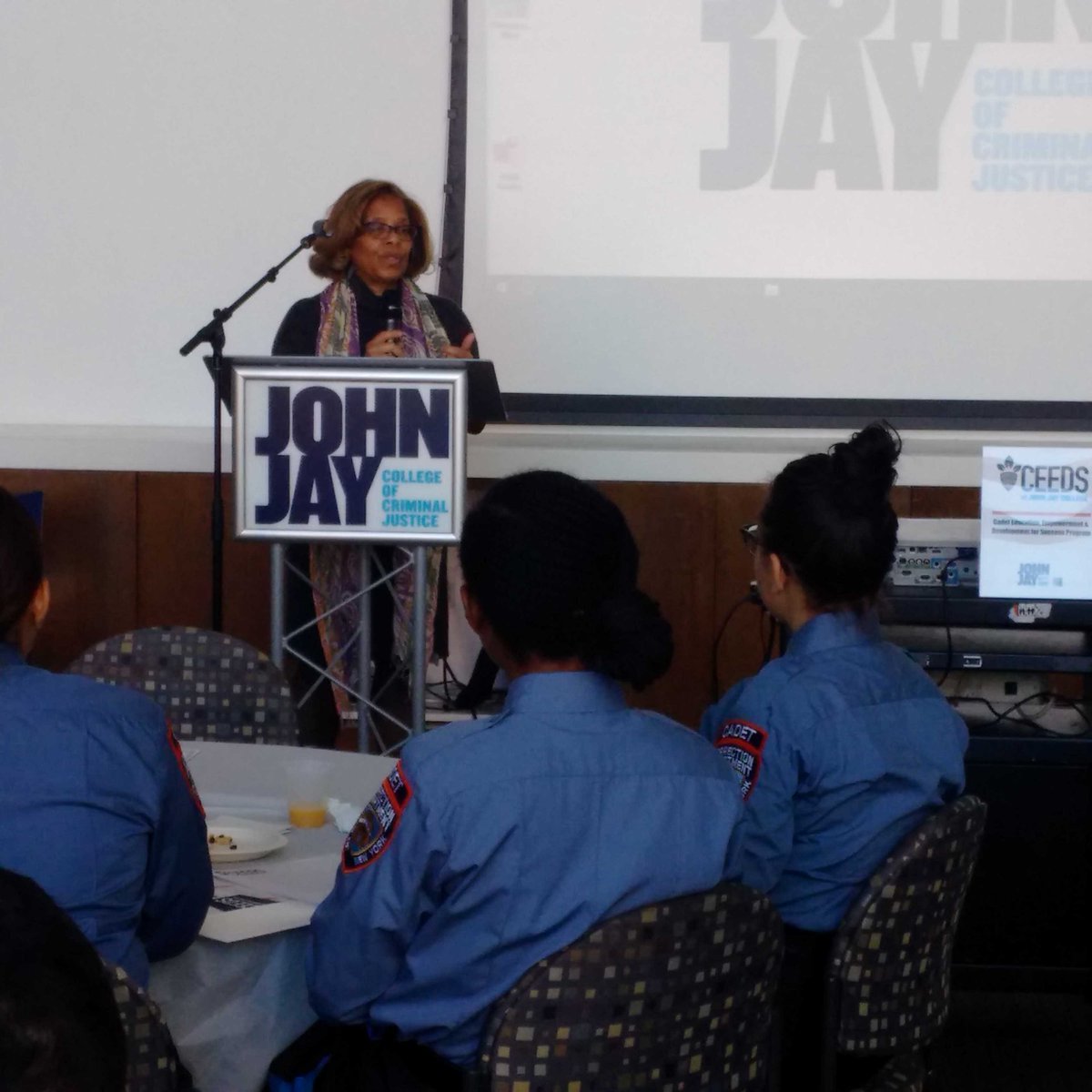 JJExtAffairs's tweet photo. .@JohnJayPres launches @JJayceeds correction cadet cohort studying for BA/BS @johnjaycollege #JJayceeds #MyJohnJay https://t.co/3a8JfTRxsD