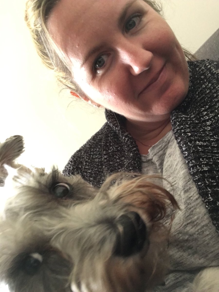 RobJamesMorgan's tweet image. This woman right here #wcw #crusheveryday