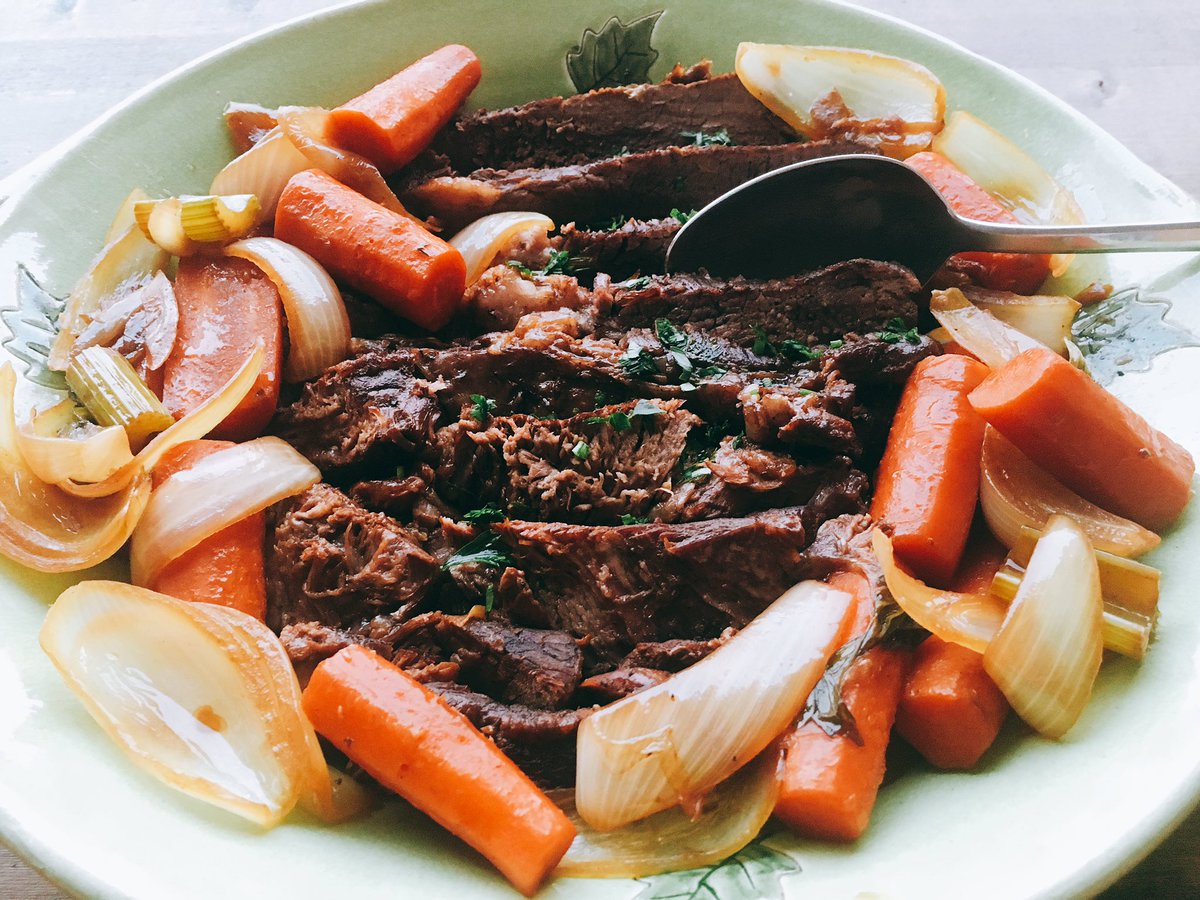 specialforksndy's tweet photo. World getting you down? Special Fork wk in review: comfort food. https://t.co/6jbGbdAgw5 #comfortfood #recipes #potroast #specialfork https://t.co/A1wzmg1s4X