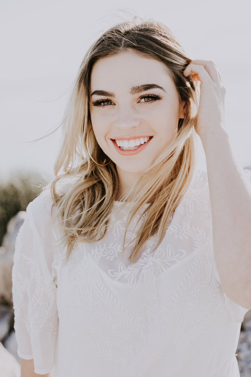 MVHSOrchesis's tweet photo. Happiest of birthdays to our girls Ashtyn and Julia!! You two are beautiful inside and out!! https://t.co/3oLszOGGA4