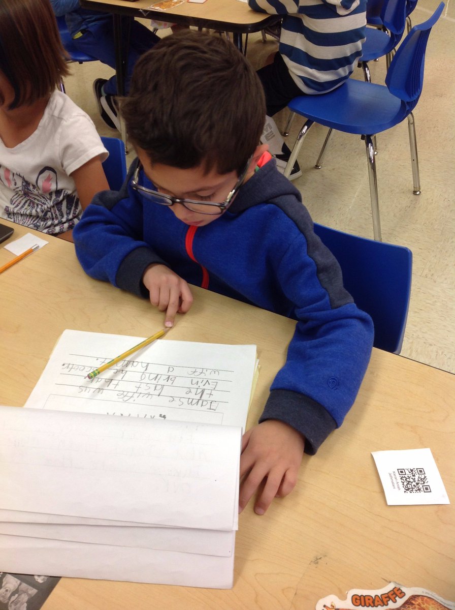 MoodyGrKG's tweet photo. We are rereading and making final edits before, our 2nd grade Writing Celebration!!  #IrvingSchool97 #OakPark97 #WUOS #welovewriting https://t.co/Nn1uFd86v9
